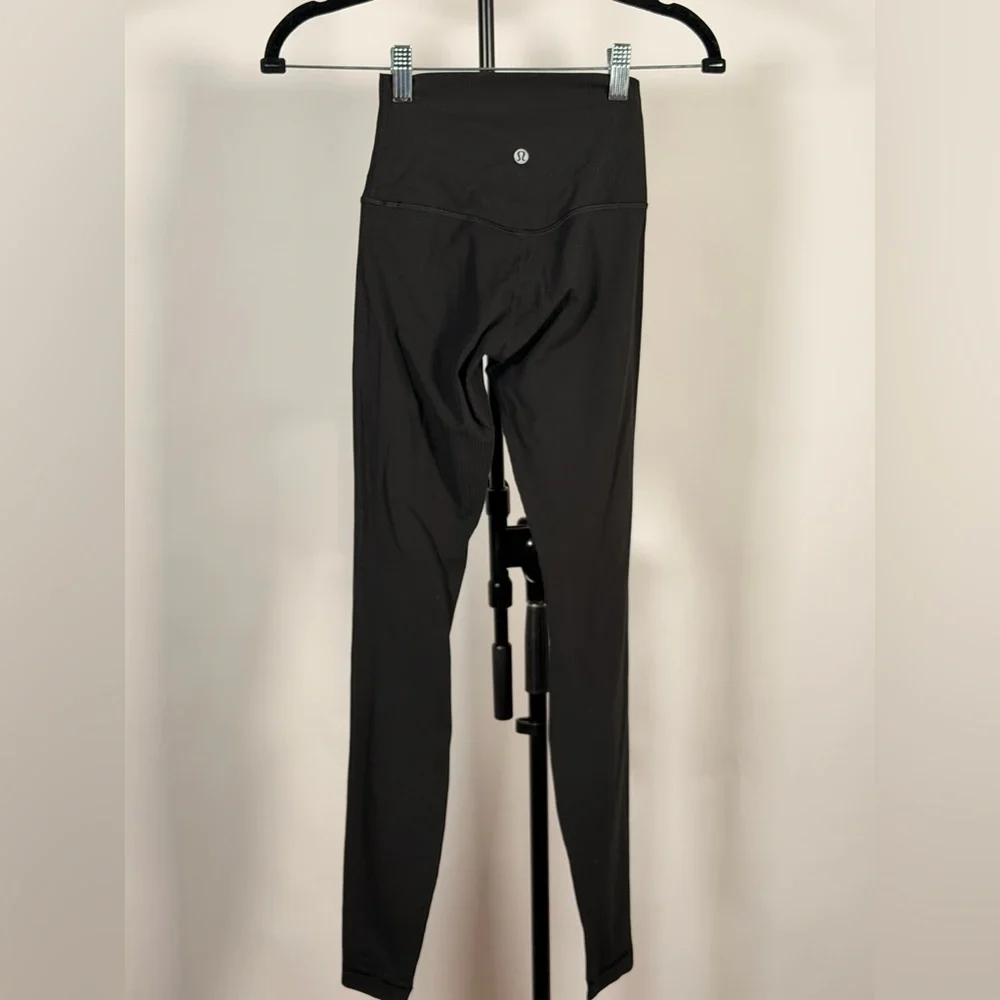 NWOT Lululemon Align Ribbed High-Rise Pant 28" Black - Picture 6 of 6